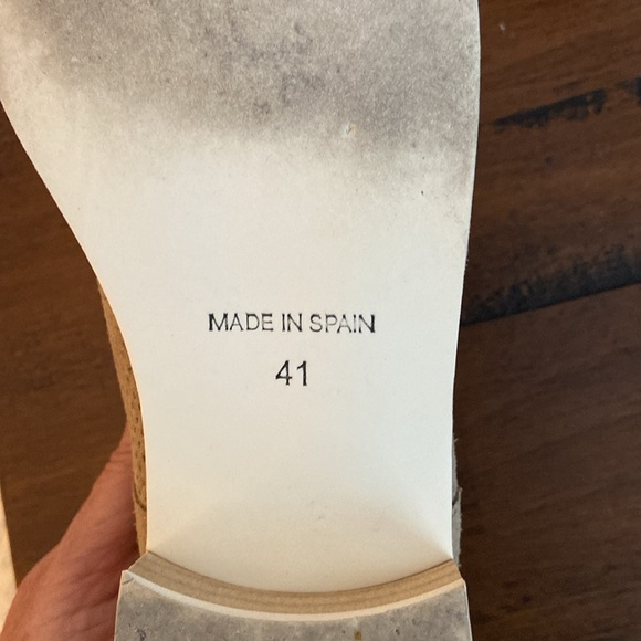 Leather lace up shoes - Picture 3 of 3